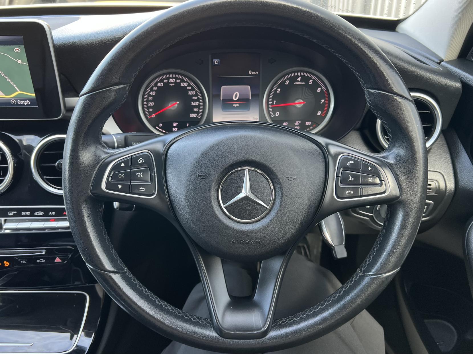 Mercedes-Benz C Class 2.0 C200 SE Saloon 4dr Petrol Manual Euro 6 (s/s) (184 ps)