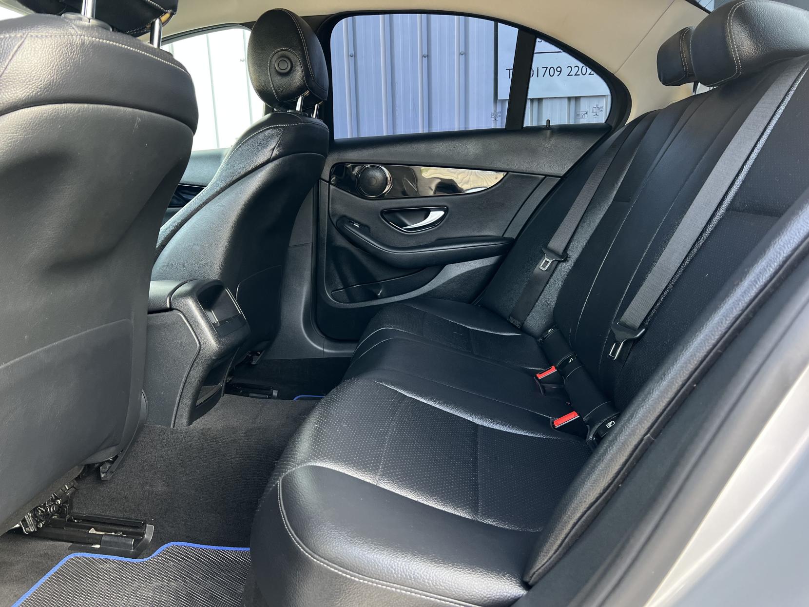 Mercedes-Benz C Class 2.0 C200 SE Saloon 4dr Petrol Manual Euro 6 (s/s) (184 ps)