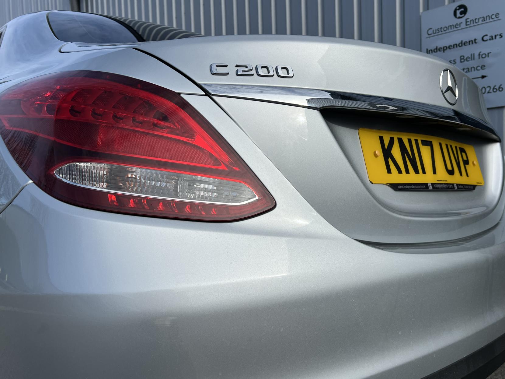 Mercedes-Benz C Class 2.0 C200 SE Saloon 4dr Petrol Manual Euro 6 (s/s) (184 ps)