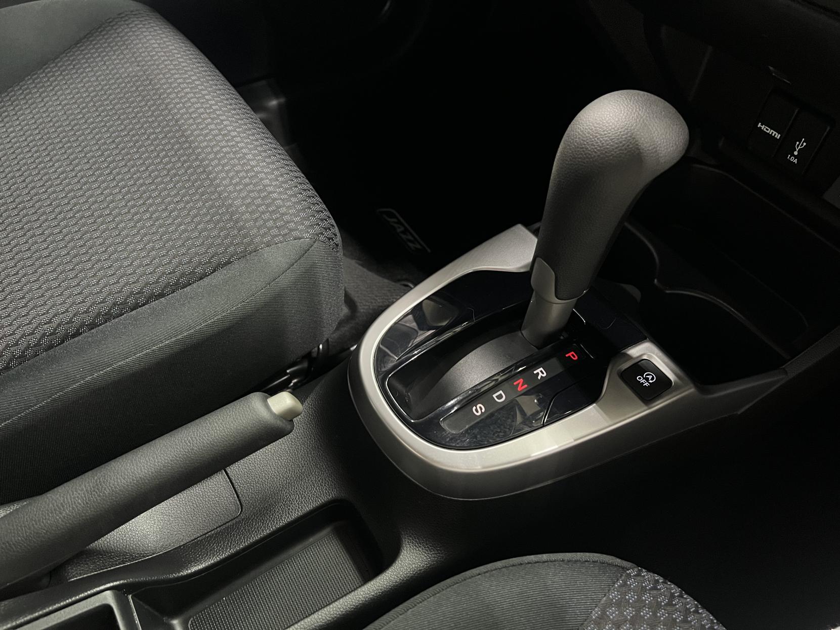 Honda Jazz 1.3 i-VTEC SE Hatchback 5dr Petrol CVT Euro 6 (s/s) (102 ps)
