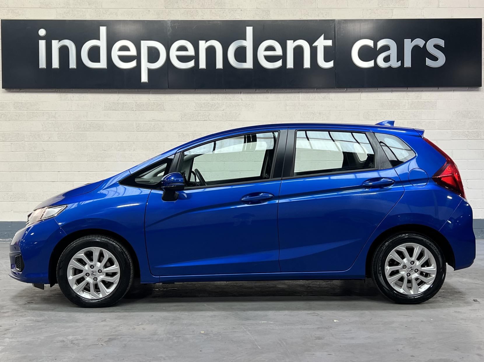 Honda Jazz 1.3 i-VTEC SE Hatchback 5dr Petrol CVT Euro 6 (s/s) (102 ps)