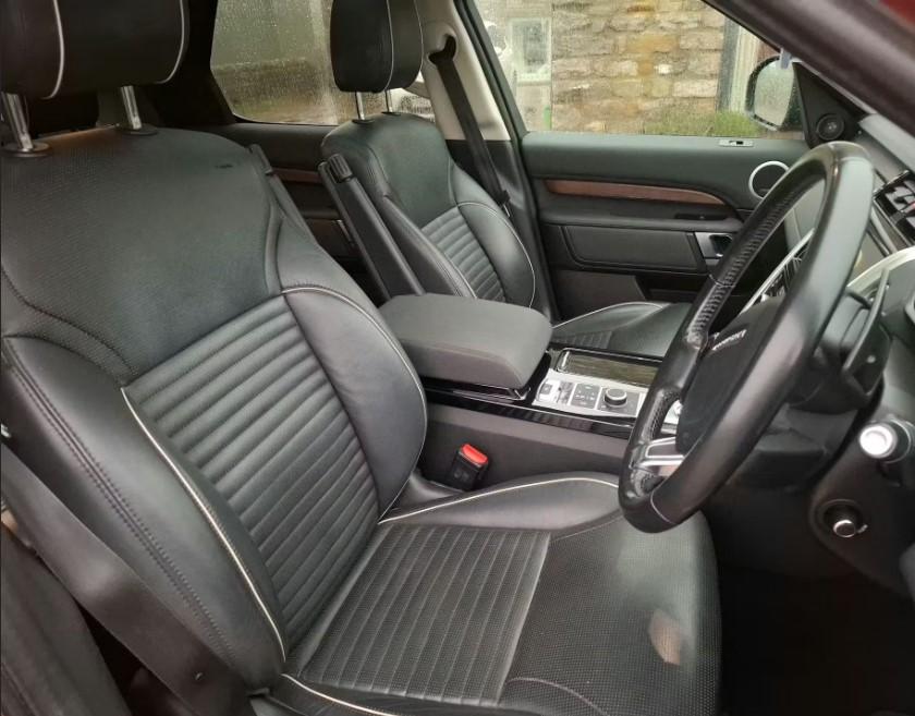 Land Rover Discovery 3.0 SD V6 HSE SUV 5dr Diesel Auto 4WD Euro 6 (s/s) (306 ps)