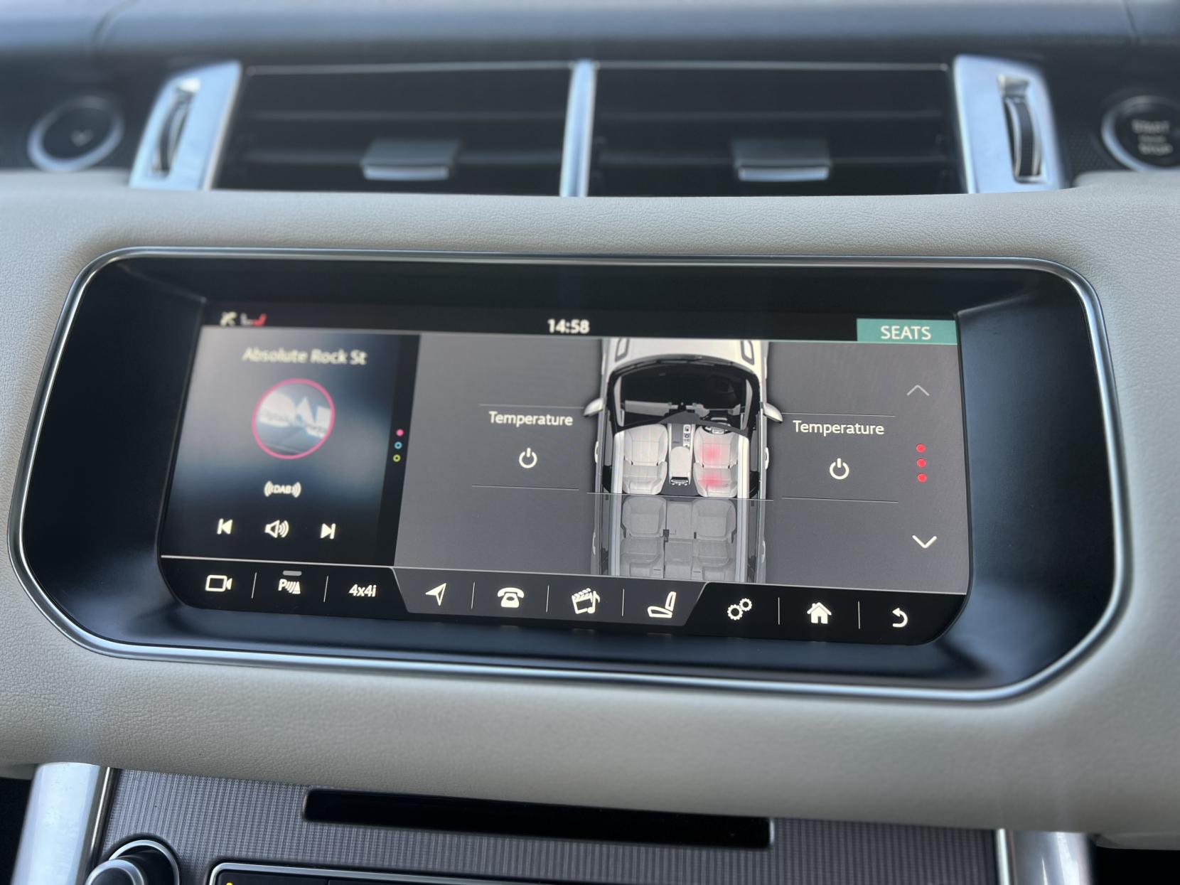 Land Rover Range Rover Sport 3.0 SD V6 HSE SUV 5dr Diesel Auto 4WD Euro 6 (s/s) (306 ps)