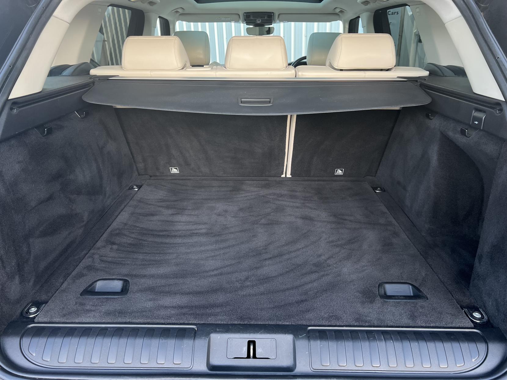 Land Rover Range Rover Sport 3.0 SD V6 HSE SUV 5dr Diesel Auto 4WD Euro 6 (s/s) (306 ps)