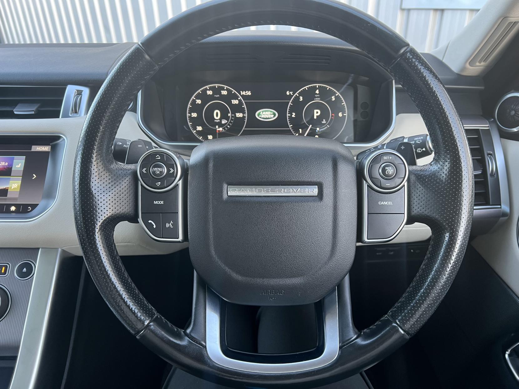 Land Rover Range Rover Sport 3.0 SD V6 HSE SUV 5dr Diesel Auto 4WD Euro 6 (s/s) (306 ps)