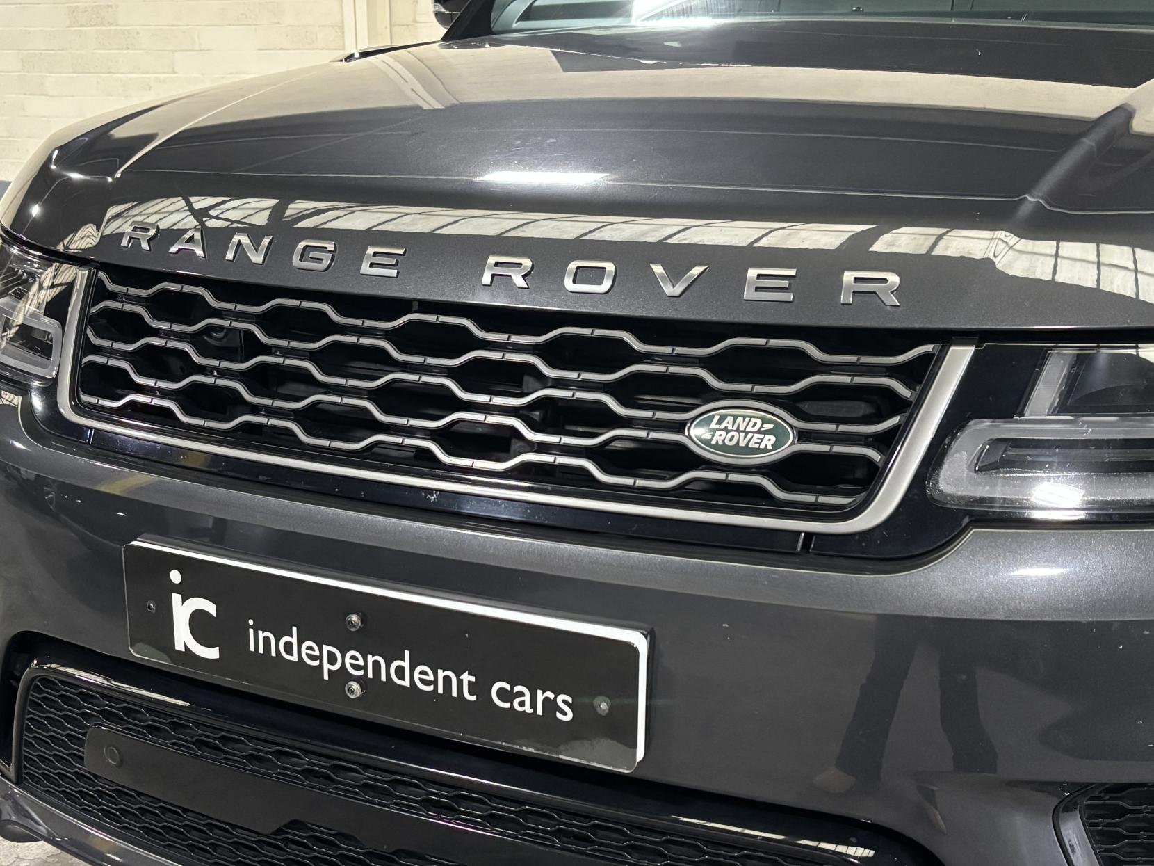 Land Rover Range Rover Sport 3.0 SD V6 HSE Dynamic SUV 5dr Diesel Auto 4WD Euro 6 (s/s) (306 ps)