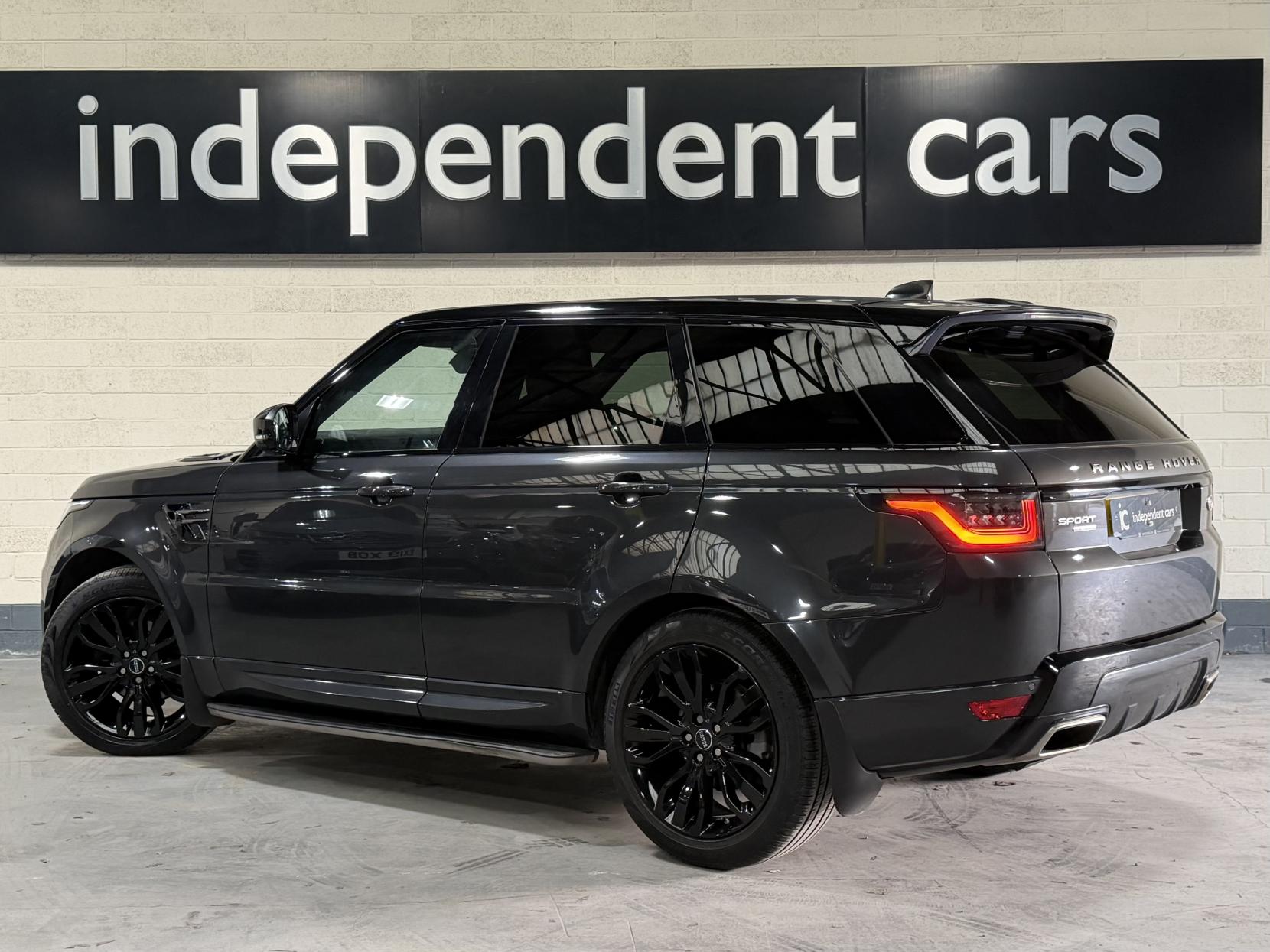 Land Rover Range Rover Sport 3.0 SD V6 HSE Dynamic SUV 5dr Diesel Auto 4WD Euro 6 (s/s) (306 ps)