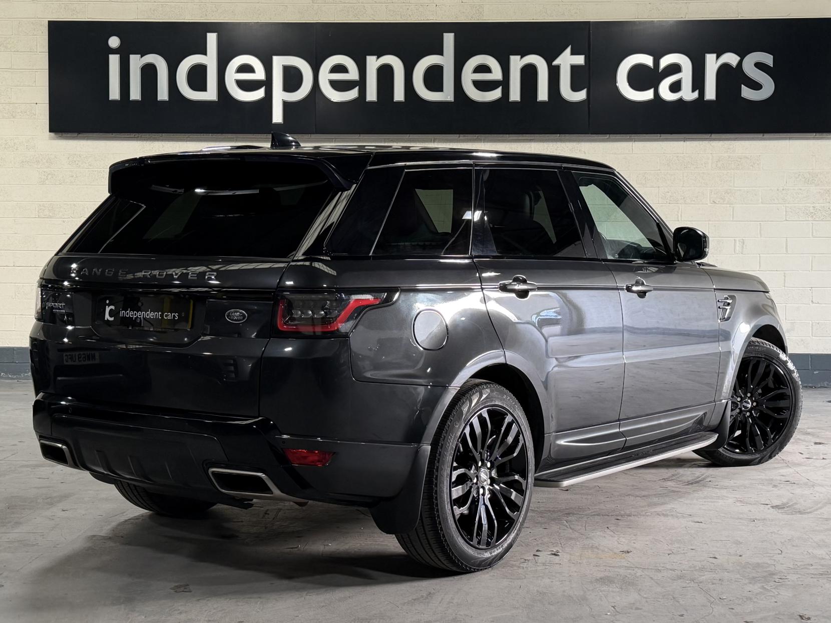 Land Rover Range Rover Sport 3.0 SD V6 HSE Dynamic SUV 5dr Diesel Auto 4WD Euro 6 (s/s) (306 ps)