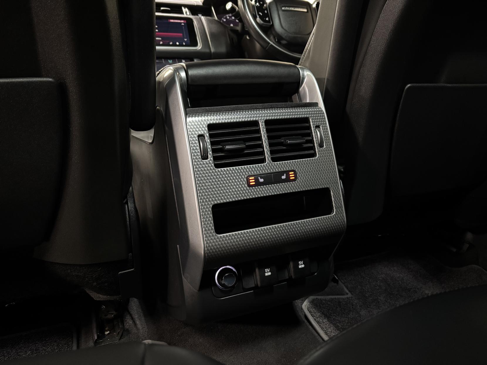 Land Rover Range Rover Sport 3.0 SD V6 HSE Dynamic SUV 5dr Diesel Auto 4WD Euro 6 (s/s) (306 ps)