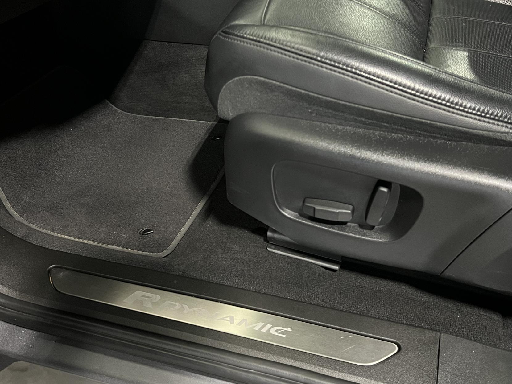 Land Rover Range Rover Evoque 2.0 P200 MHEV R-Dynamic S SUV 5dr Petrol Auto 4WD Euro 6 (s/s) (200 ps)