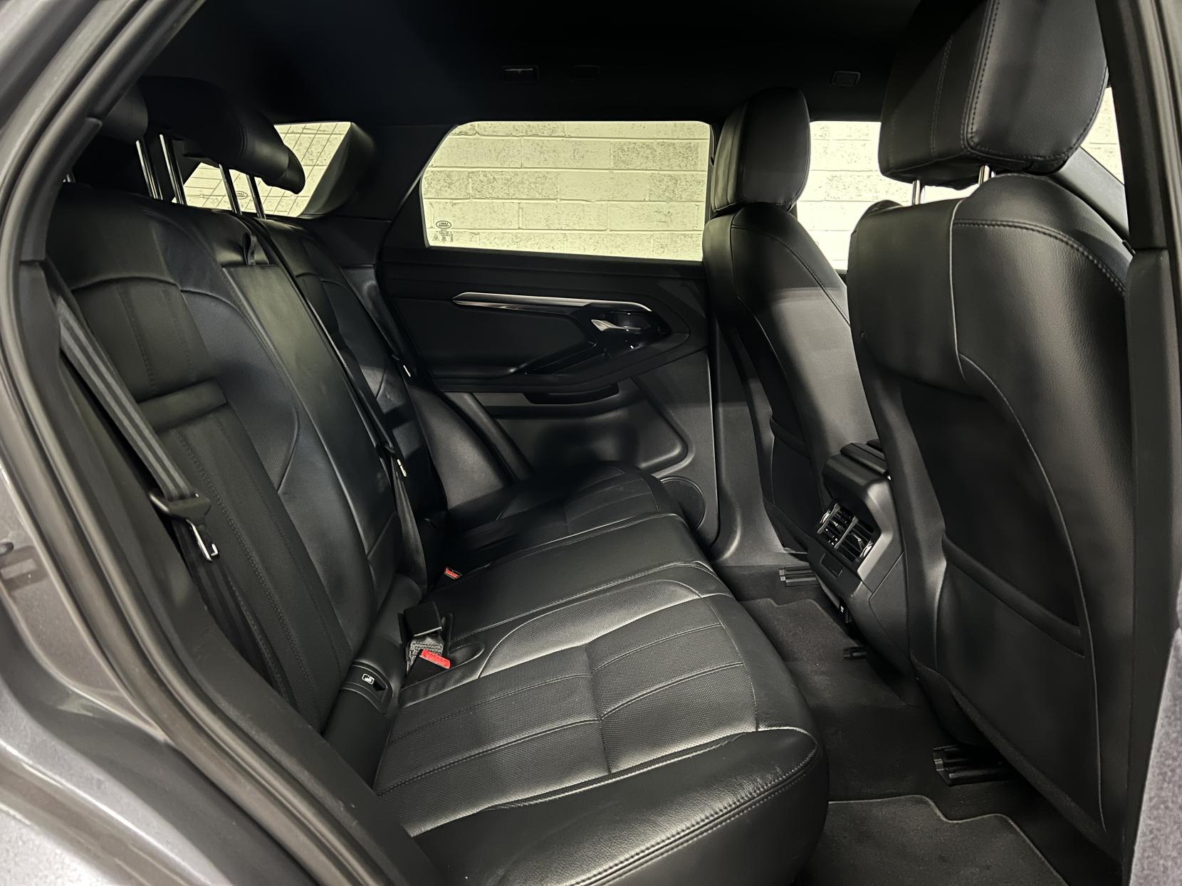 Land Rover Range Rover Evoque 2.0 P200 MHEV R-Dynamic S SUV 5dr Petrol Auto 4WD Euro 6 (s/s) (200 ps)