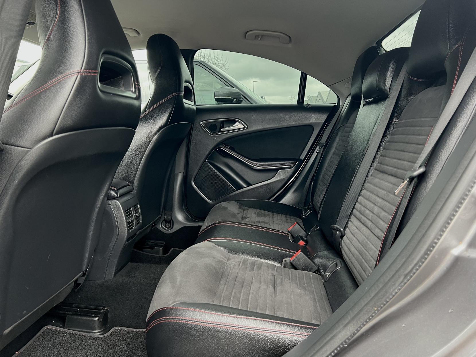 Mercedes-Benz CLA 1.6 CLA180 AMG Line Edition Coupe 4dr Petrol 7G-DCT Euro 6 (s/s) (122 ps)