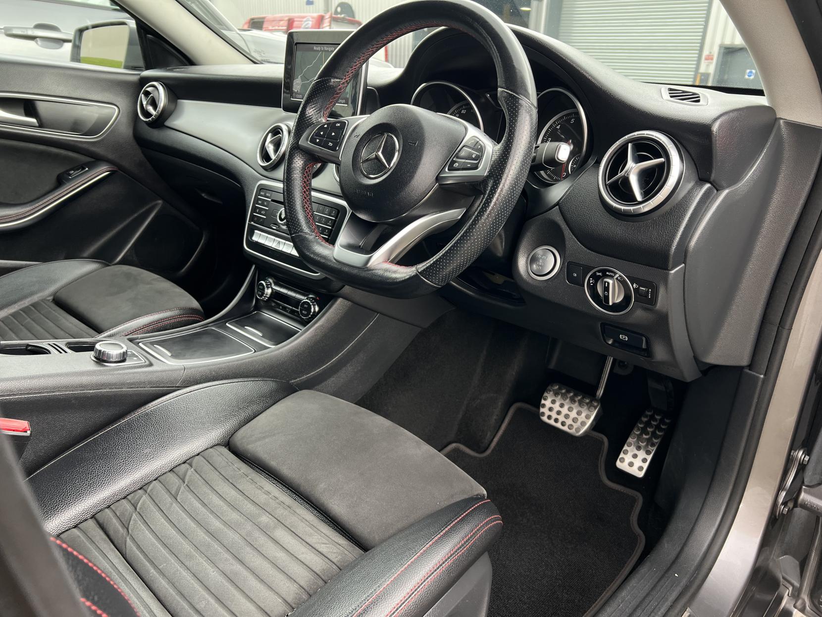 Mercedes-Benz CLA 1.6 CLA180 AMG Line Edition Coupe 4dr Petrol 7G-DCT Euro 6 (s/s) (122 ps)