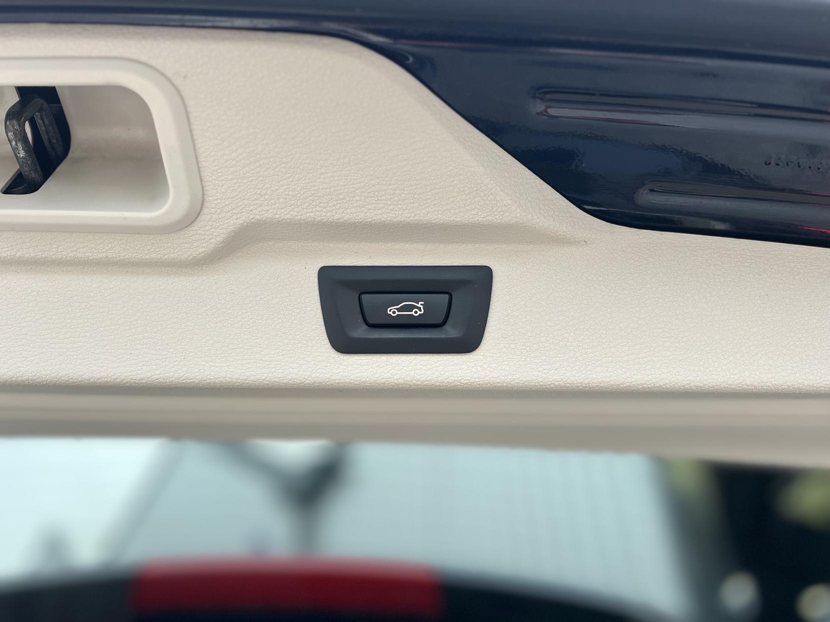 BMW X5 3.0 40d M Sport SUV 5dr Diesel Auto xDrive Euro 6 (s/s) (313 ps)