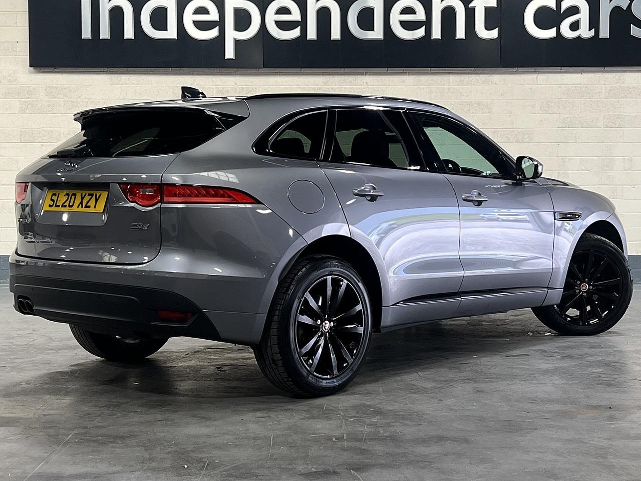 Jaguar F-PACE 2.0 D180 Chequered Flag SUV 5dr Diesel Auto AWD Euro 6 (s/s) (180 ps)