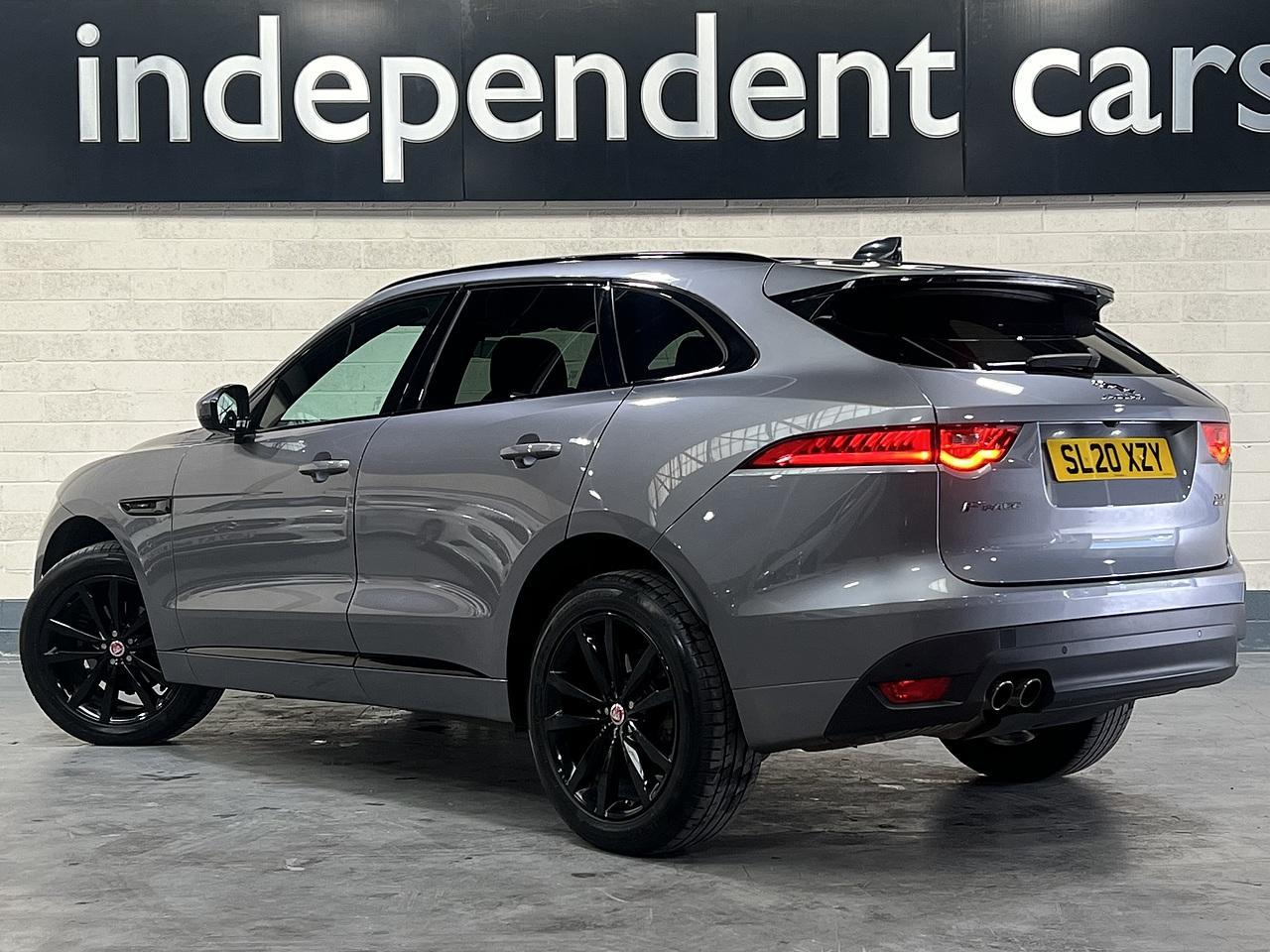 Jaguar F-PACE 2.0 D180 Chequered Flag SUV 5dr Diesel Auto AWD Euro 6 (s/s) (180 ps)