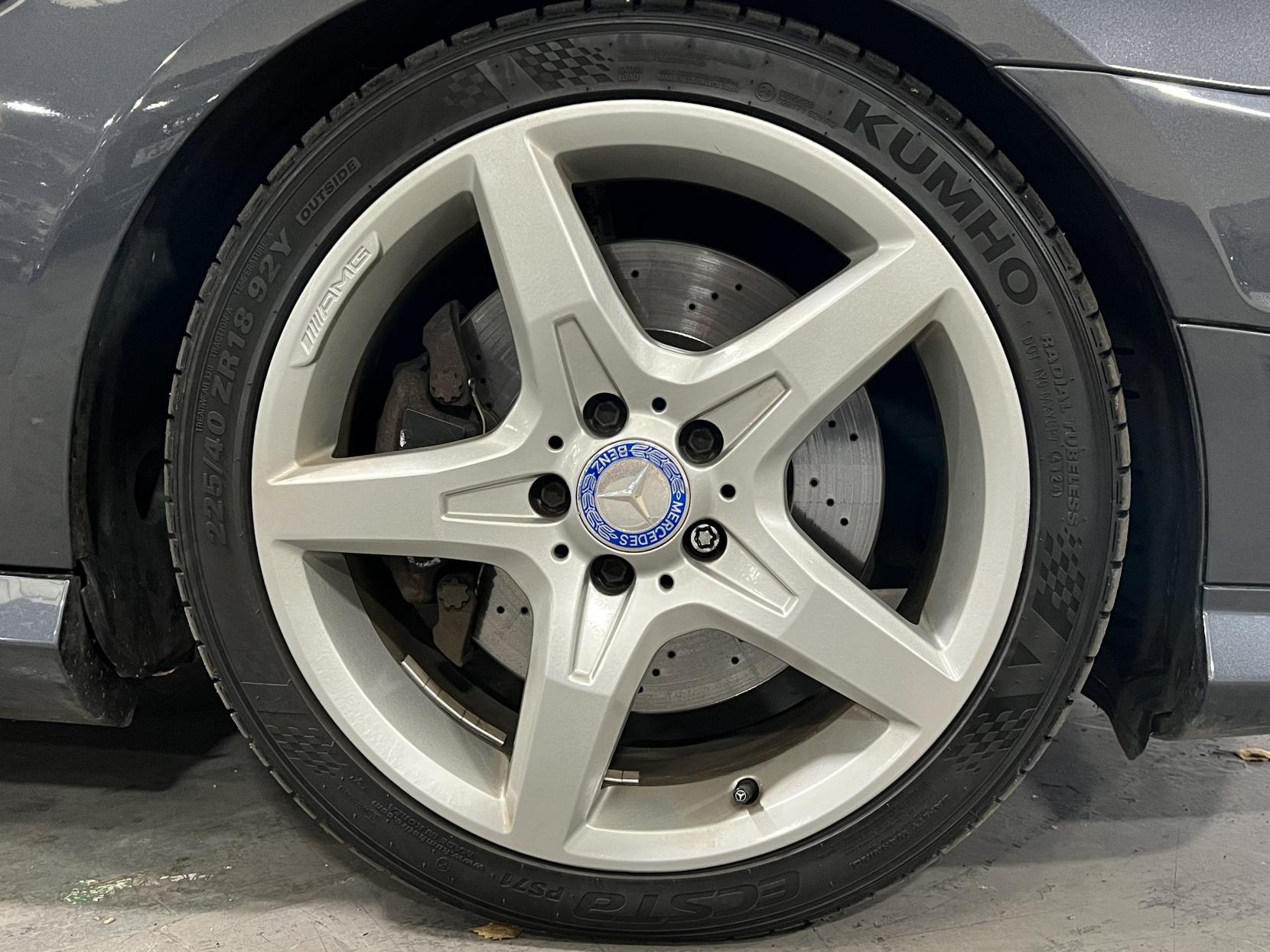 Mercedes-Benz SLK 2.1 SLK250 CDI AMG Sport Convertible 2dr Diesel G-Tronic+ Euro 5 (s/s) (204 ps)