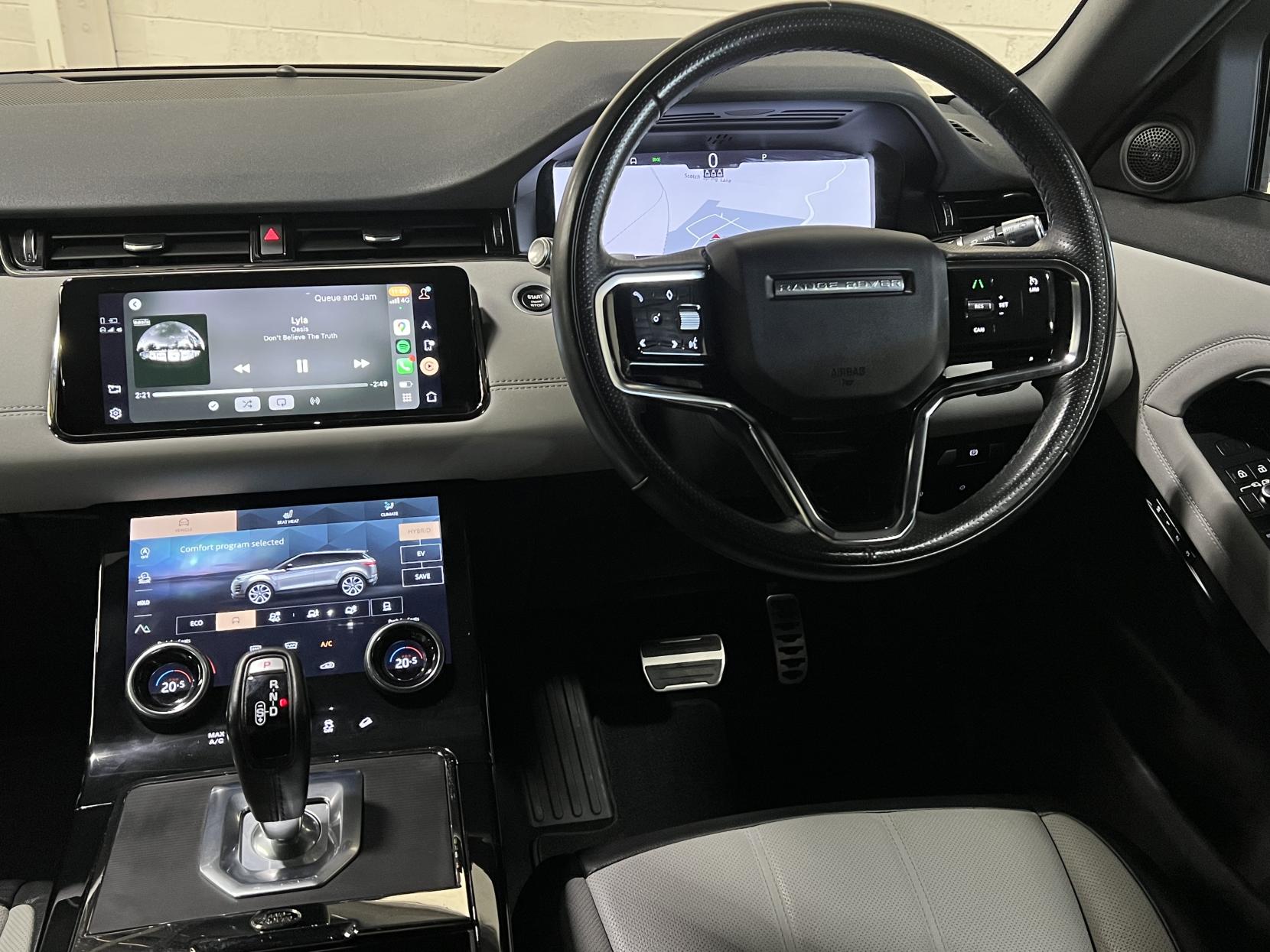 Land Rover Range Rover Evoque 1.5 P300e 12.2kWh R-Dynamic SE SUV 5dr Petrol Plug-in Hybrid Auto 4WD Euro 6 (s/s) (309 ps)