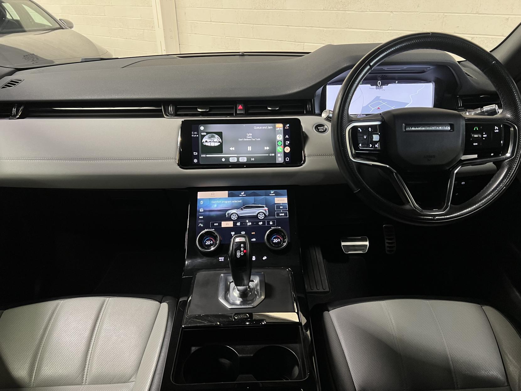 Land Rover Range Rover Evoque 1.5 P300e 12.2kWh R-Dynamic SE SUV 5dr Petrol Plug-in Hybrid Auto 4WD Euro 6 (s/s) (309 ps)