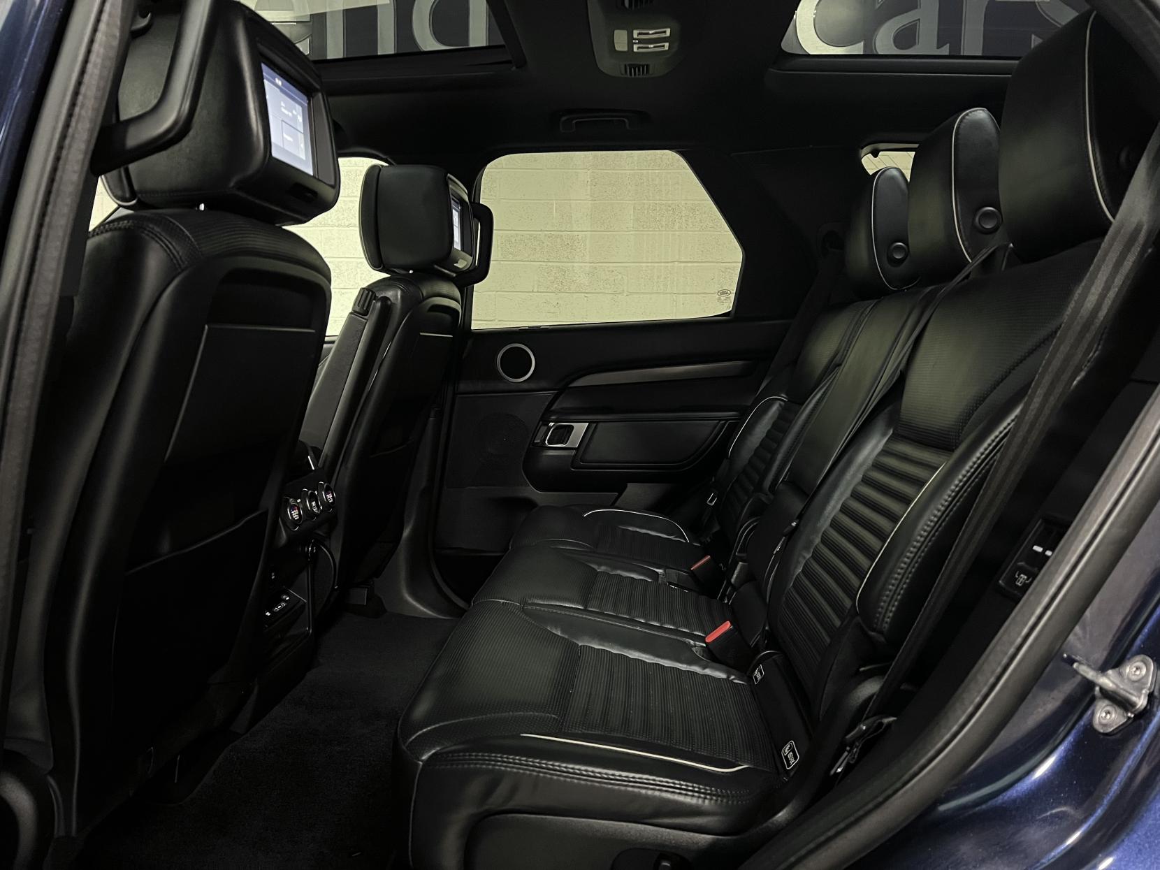 Land Rover Discovery 3.0 SD V6 HSE Luxury SUV 5dr Diesel Auto 4WD Euro 6 (s/s) (306 ps)