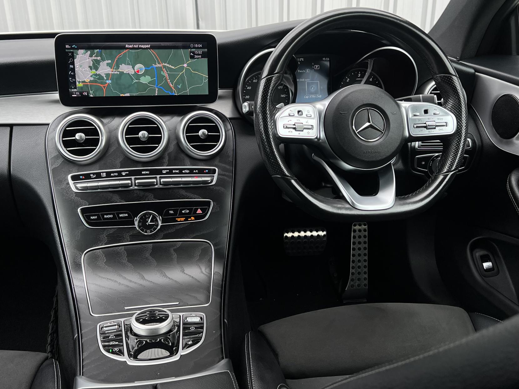Mercedes-Benz C Class 2.0 C220d AMG Line Coupe 2dr Diesel G-Tronic+ Euro 6 (s/s) (194 ps)