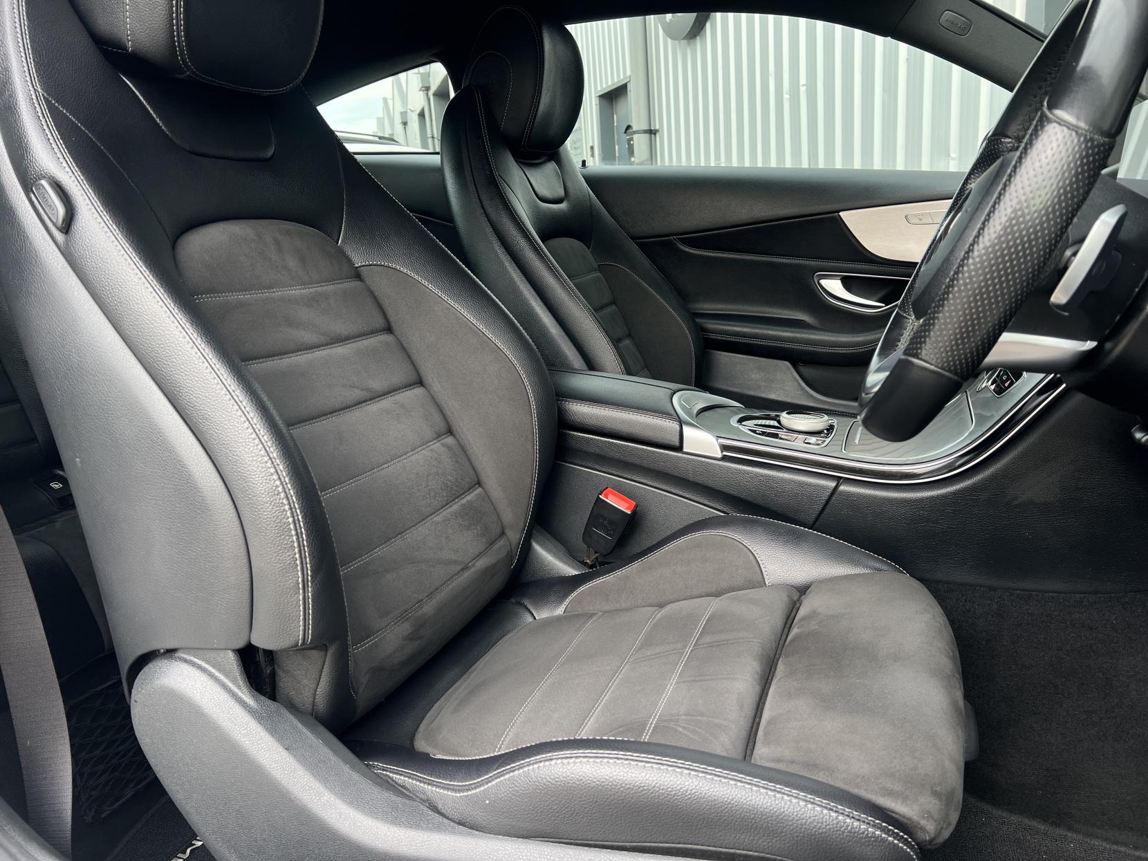 Mercedes-Benz C Class 2.0 C220d AMG Line Coupe 2dr Diesel G-Tronic+ Euro 6 (s/s) (194 ps)
