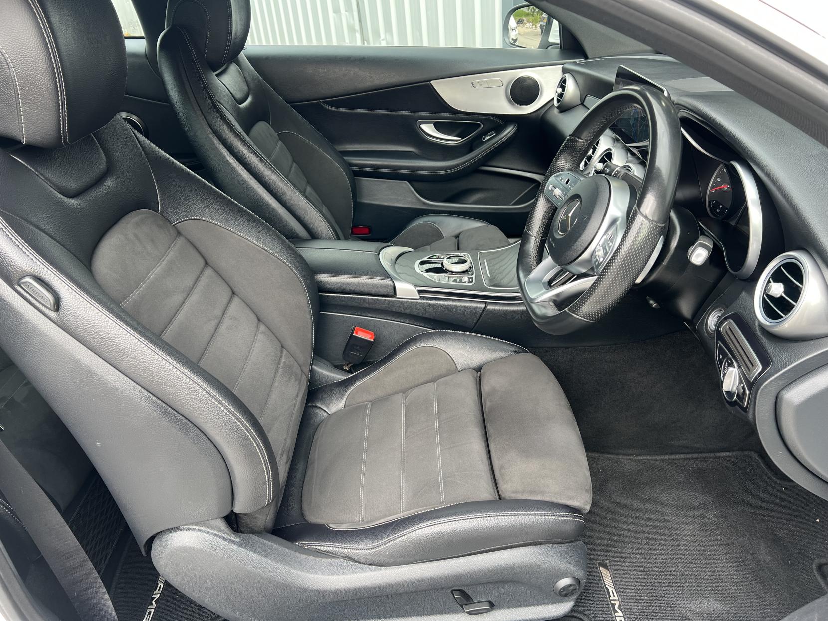 Mercedes-Benz C Class 2.0 C220d AMG Line Coupe 2dr Diesel G-Tronic+ Euro 6 (s/s) (194 ps)