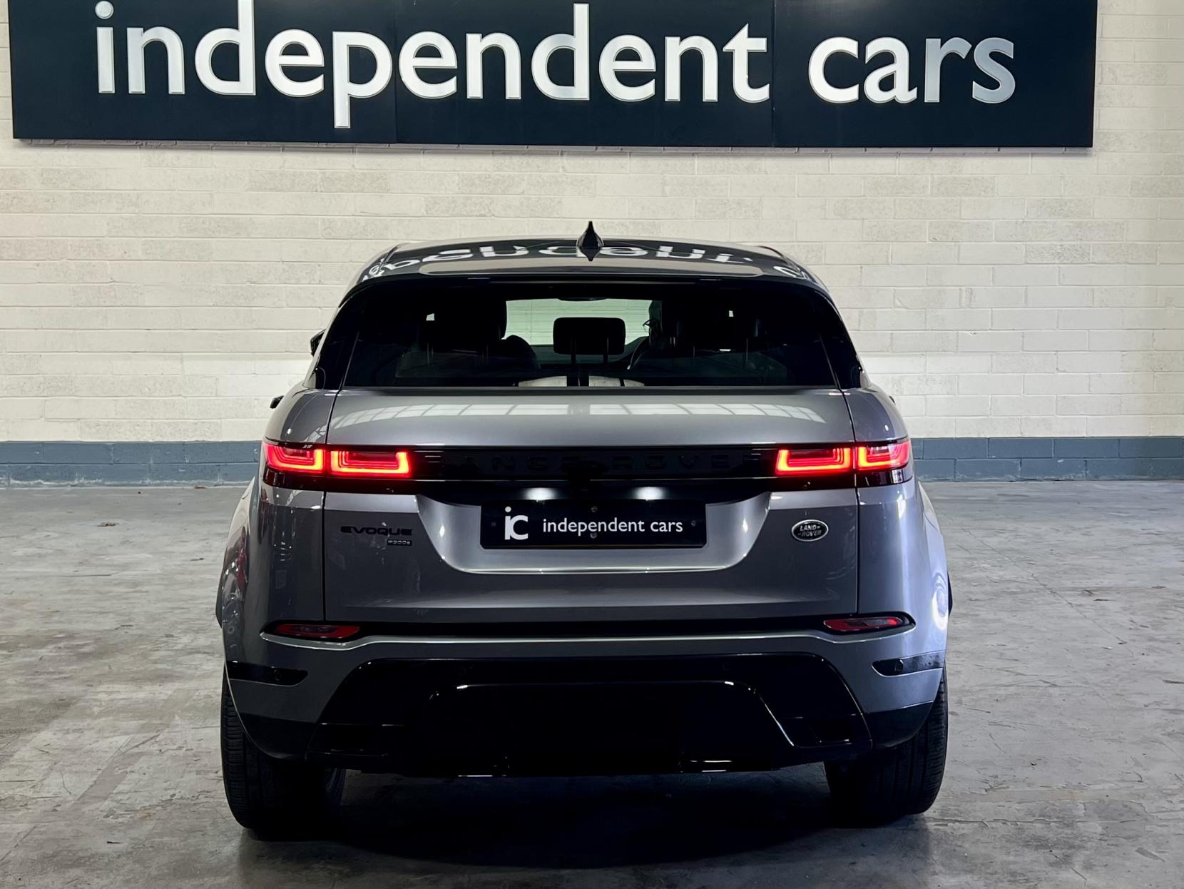 Land Rover Range Rover Evoque 1.5 P300e 12.2kWh R-Dynamic SE SUV 5dr Petrol Plug-in Hybrid Auto 4WD Euro 6 (s/s) (309 ps)