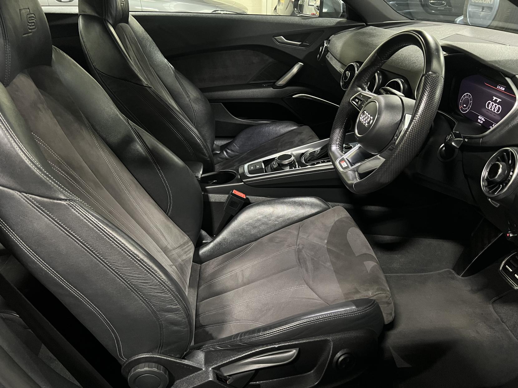 Audi TT 2.0 TFSI S line Coupe 3dr Petrol S Tronic Euro 6 (s/s) (230 ps)