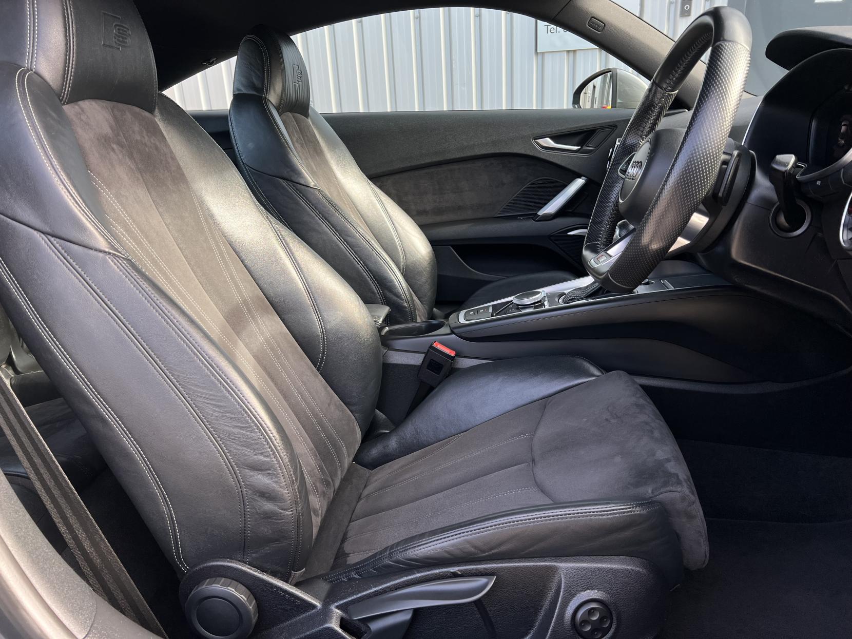 Audi TT 2.0 TFSI S line Coupe 3dr Petrol S Tronic Euro 6 (s/s) (230 ps)