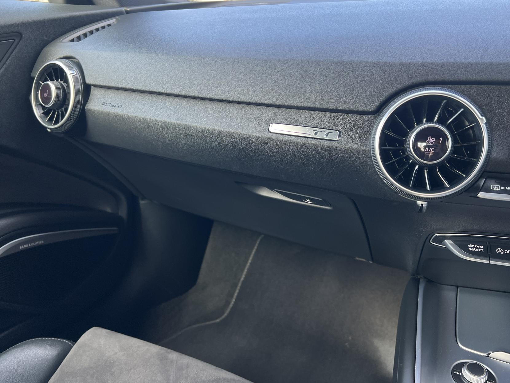 Audi TT 2.0 TFSI S line Coupe 3dr Petrol S Tronic Euro 6 (s/s) (230 ps)