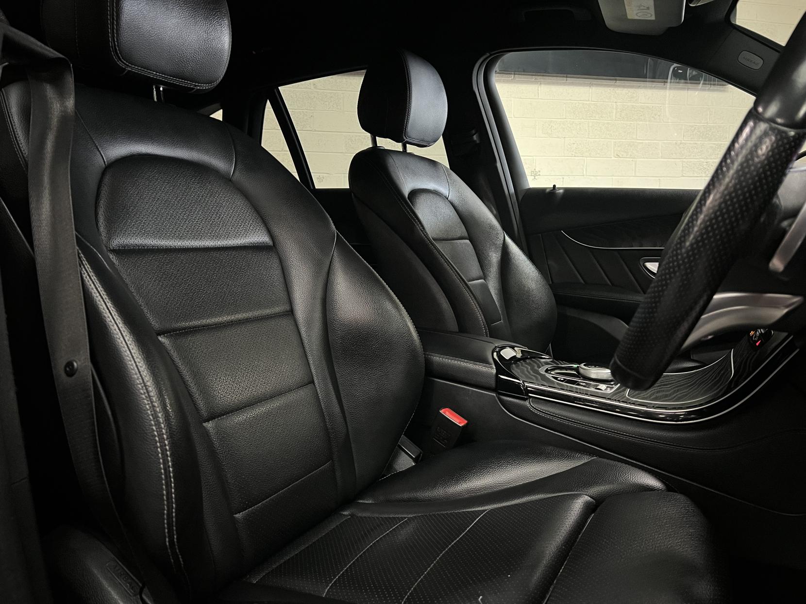Mercedes-Benz GLC 2.1 GLC220d AMG Line SUV 5dr Diesel G-Tronic 4MATIC Euro 6 (s/s) (170 ps)