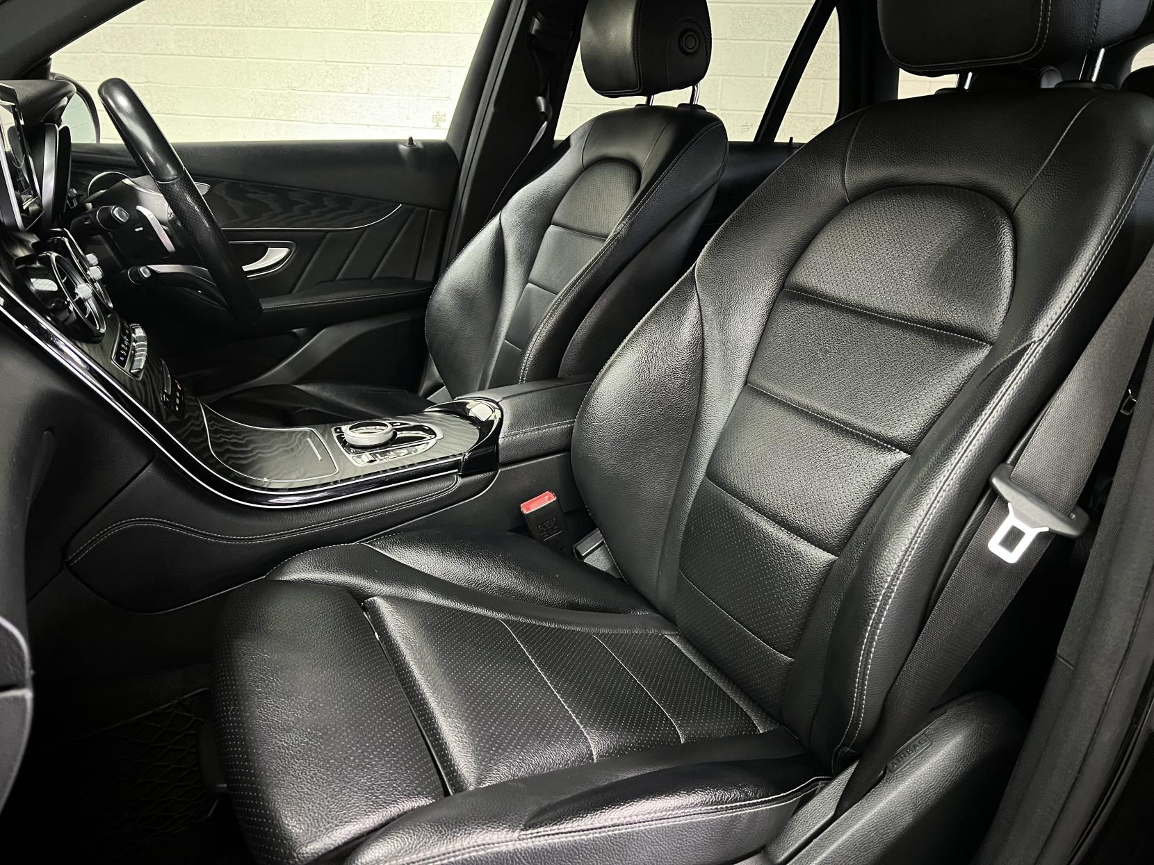 Mercedes-Benz GLC 2.1 GLC220d AMG Line SUV 5dr Diesel G-Tronic 4MATIC Euro 6 (s/s) (170 ps)
