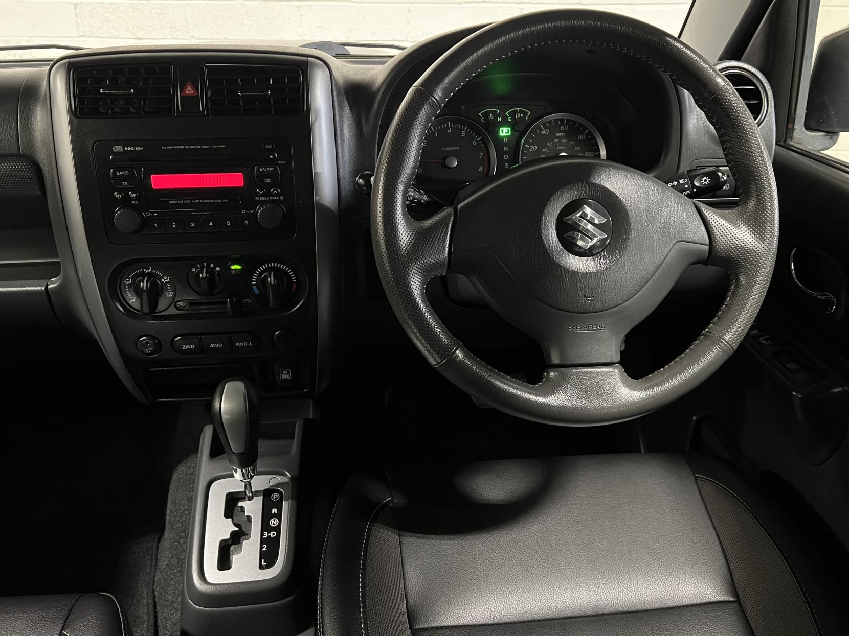 Suzuki Jimny 1.3 VVT SZ4 SUV 3dr Petrol Auto 4WD Euro 5 (85 ps)