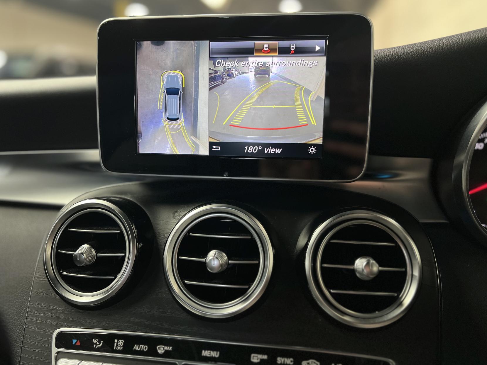 Mercedes-Benz GLC 2.0 GLC250 AMG Line (Premium) SUV 5dr Petrol G-Tronic+ 4MATIC Euro 6 (s/s) (211 ps)