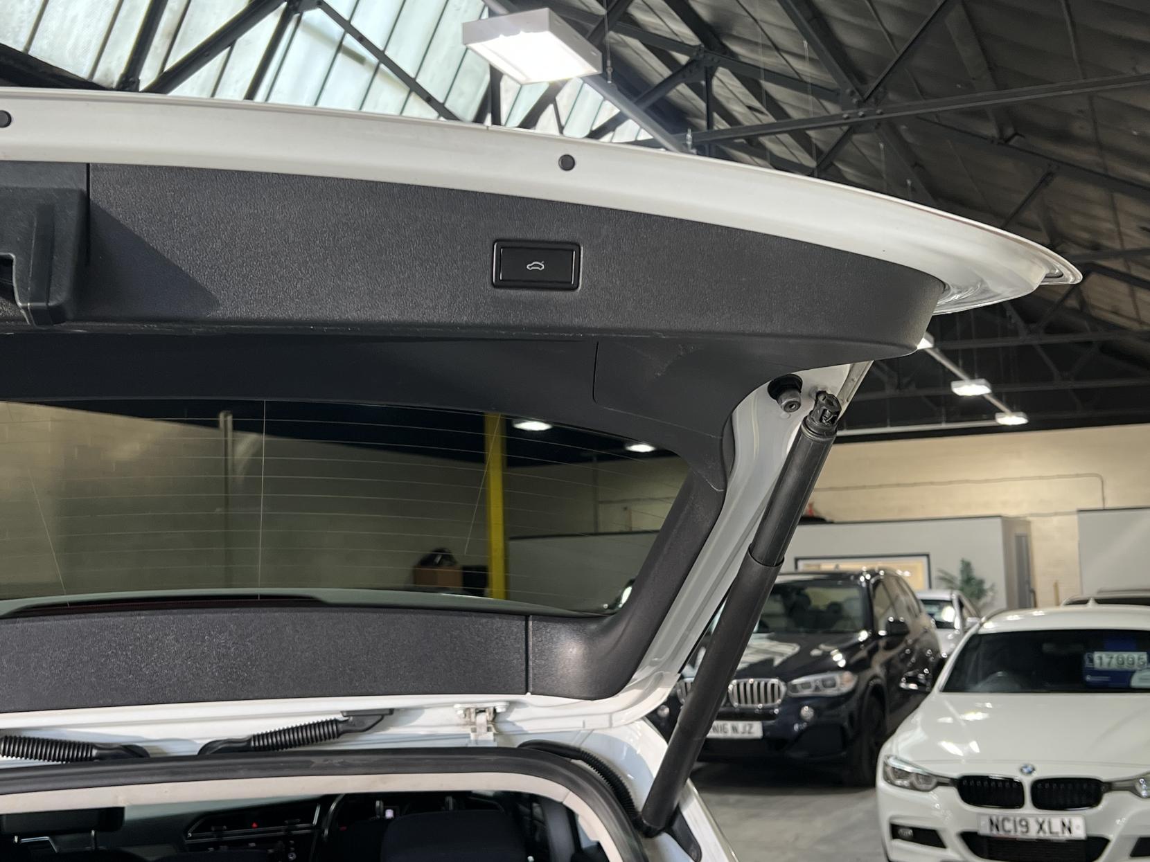 Volkswagen Tiguan Allspace 2.0 TDI Match SUV 5dr Diesel DSG 4Motion Euro 6 (s/s) (150 ps)