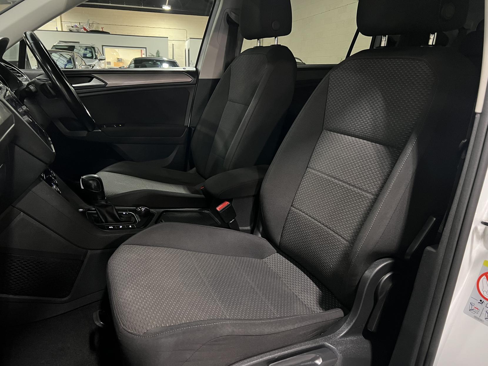 Volkswagen Tiguan Allspace 2.0 TDI Match SUV 5dr Diesel DSG 4Motion Euro 6 (s/s) (150 ps)