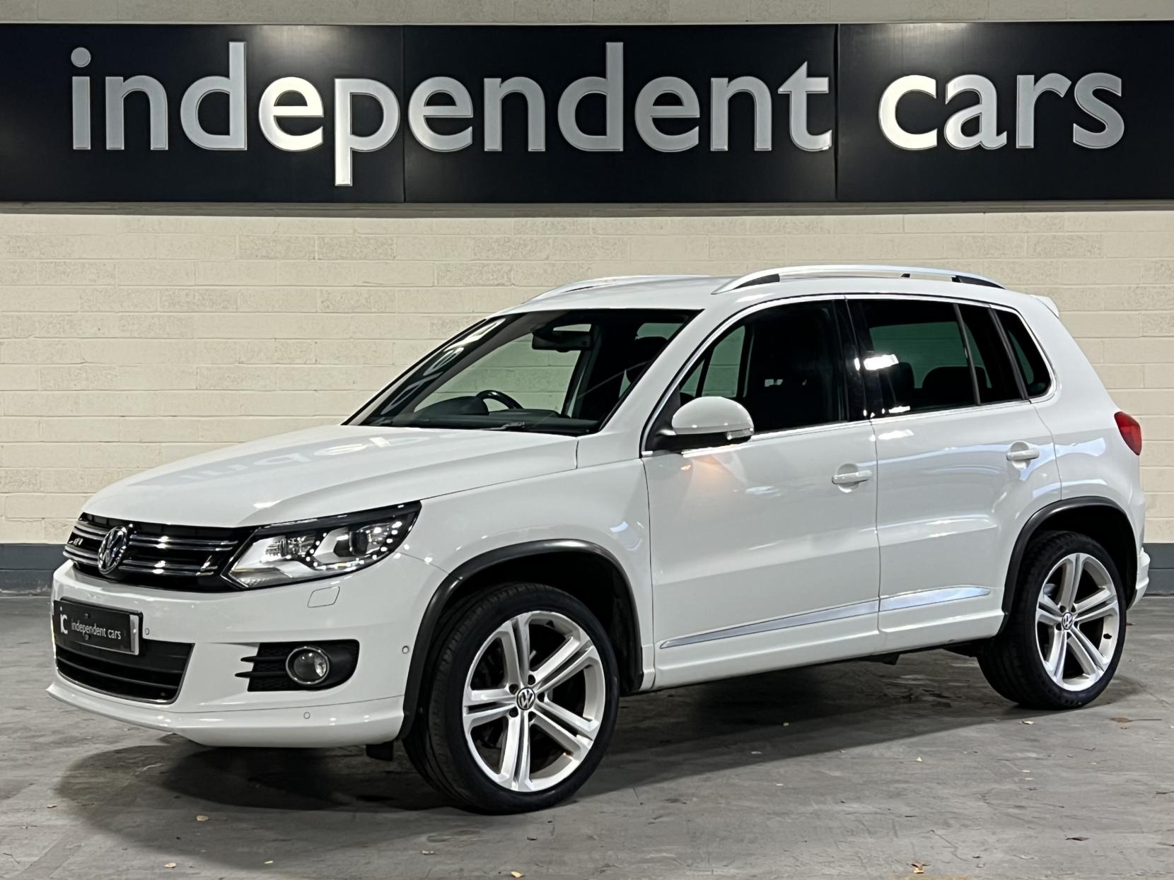 Volkswagen Tiguan 2.0 TDI BlueMotion Tech R-Line SUV 5dr Diesel Manual 4WD Euro 5 (s/s) (Nav) (140 ps)
