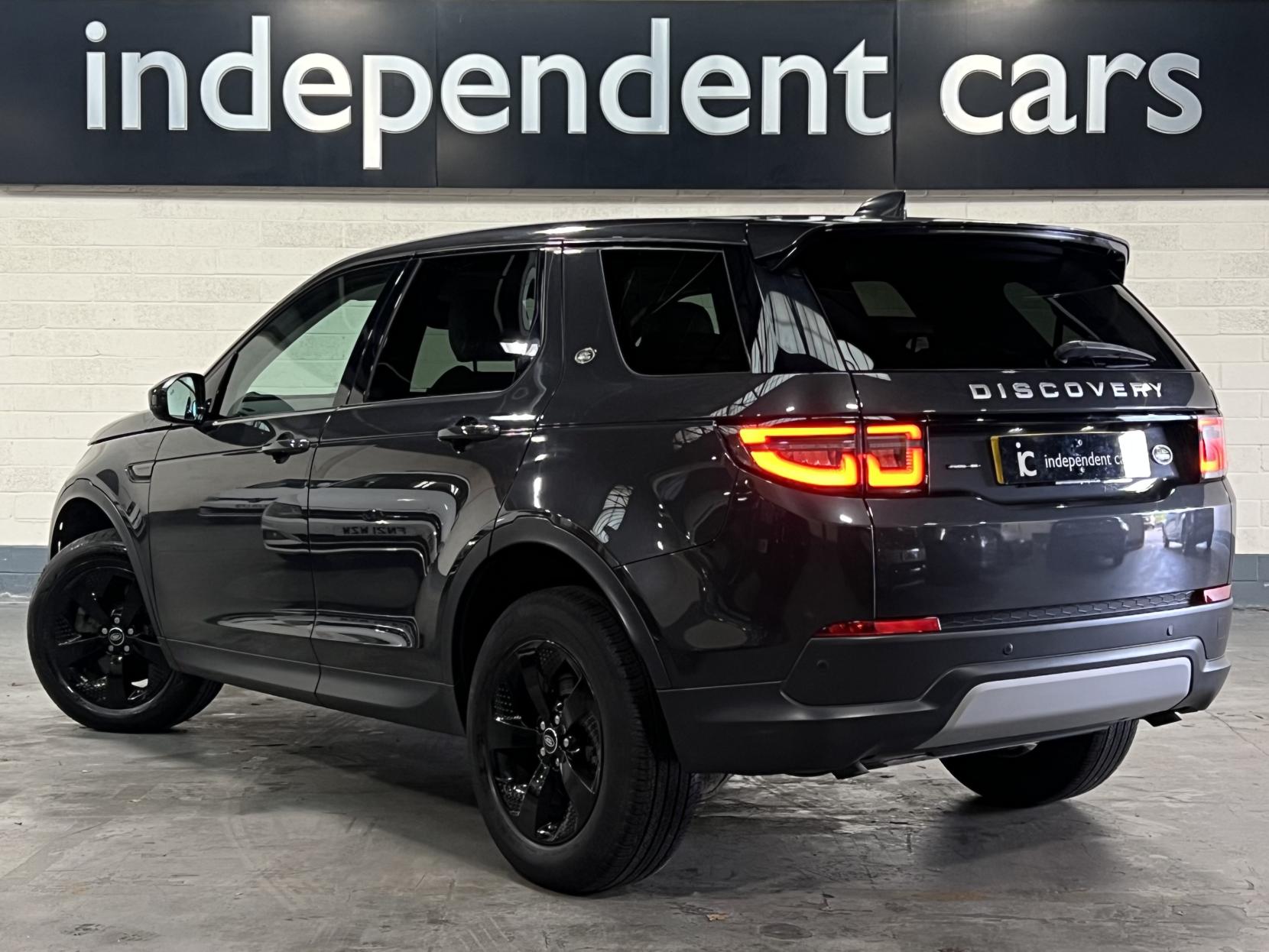 Land Rover Discovery Sport 2.0 P200 MHEV SE SUV 5dr Petrol Auto 4WD Euro 6 (s/s) (200 ps)