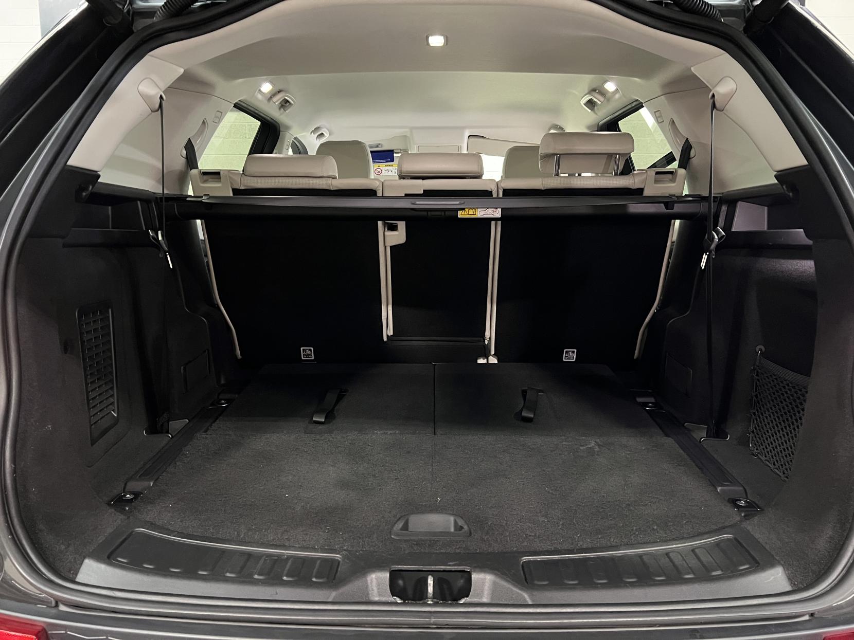 Land Rover Discovery Sport 2.0 P200 MHEV SE SUV 5dr Petrol Auto 4WD Euro 6 (s/s) (200 ps)