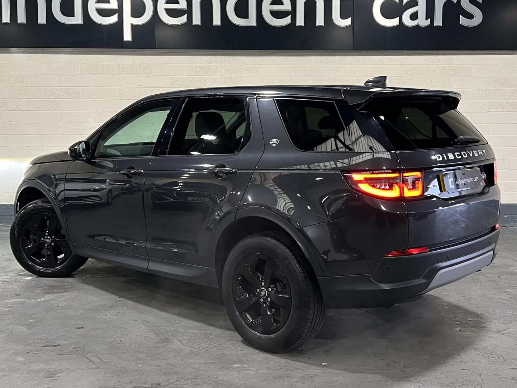 Land Rover Discovery Sport 2.0 P200 MHEV SE SUV 5dr Petrol Auto 4WD Euro 6 (s/s) (200 ps)