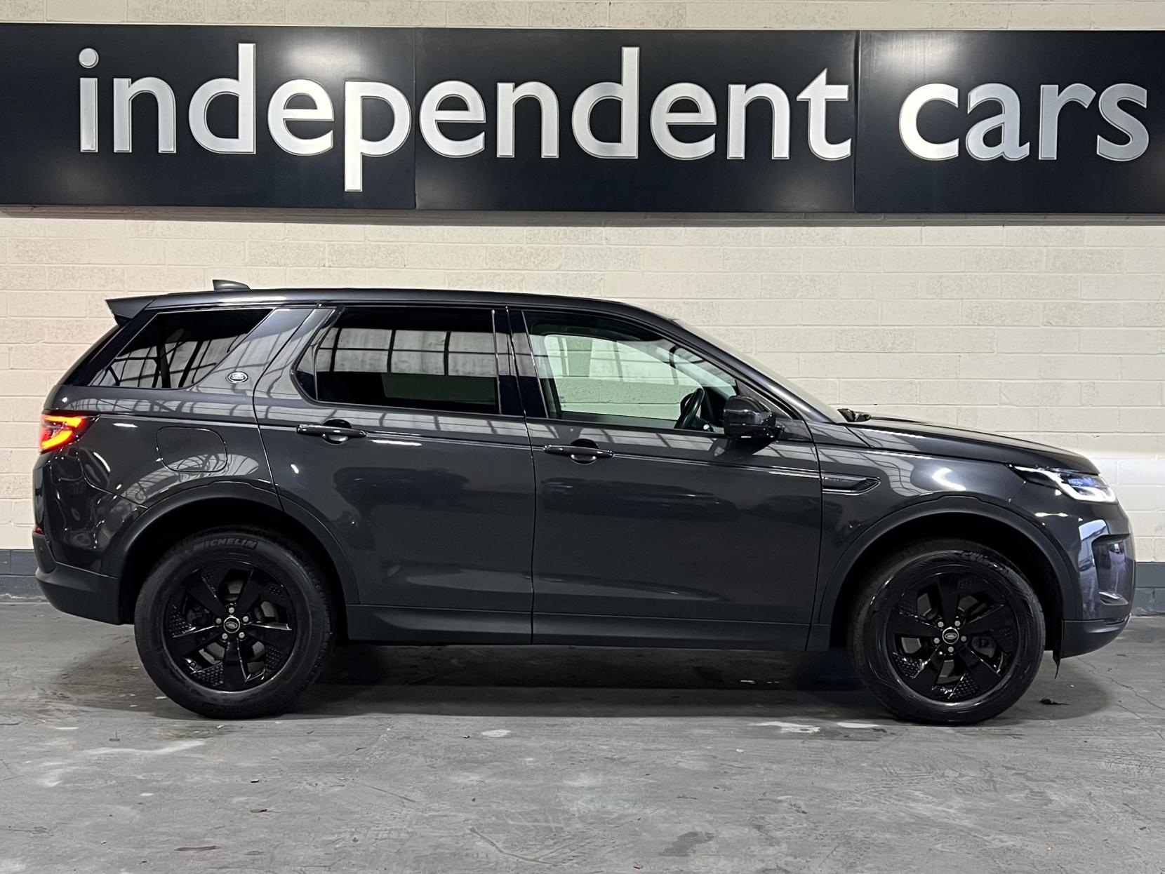Land Rover Discovery Sport 2.0 P200 MHEV SE SUV 5dr Petrol Auto 4WD Euro 6 (s/s) (200 ps)