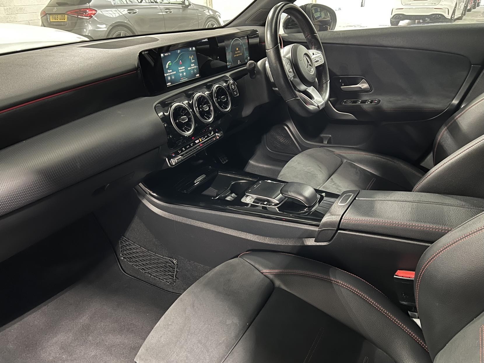 Mercedes-Benz A Class 1.3 A200 AMG Line Hatchback 5dr Petrol 7G-DCT Euro 6 (s/s) (163 ps)