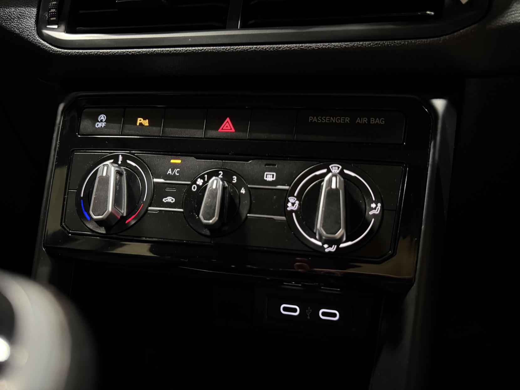 Volkswagen T-Cross 1.0 TSI SE SUV 5dr Petrol Manual Euro 6 (s/s) (110 ps)