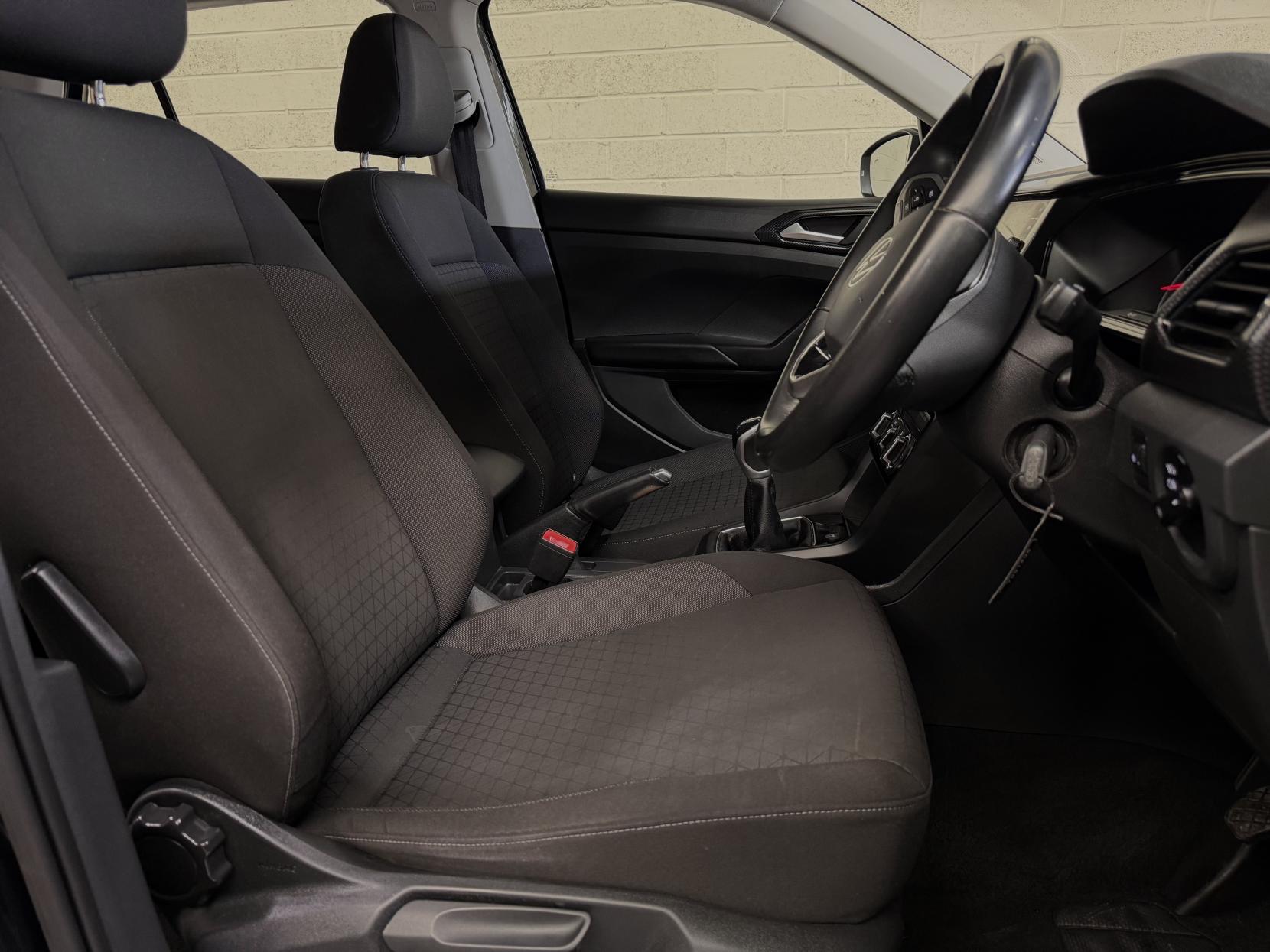 Volkswagen T-Cross 1.0 TSI SE SUV 5dr Petrol Manual Euro 6 (s/s) (110 ps)