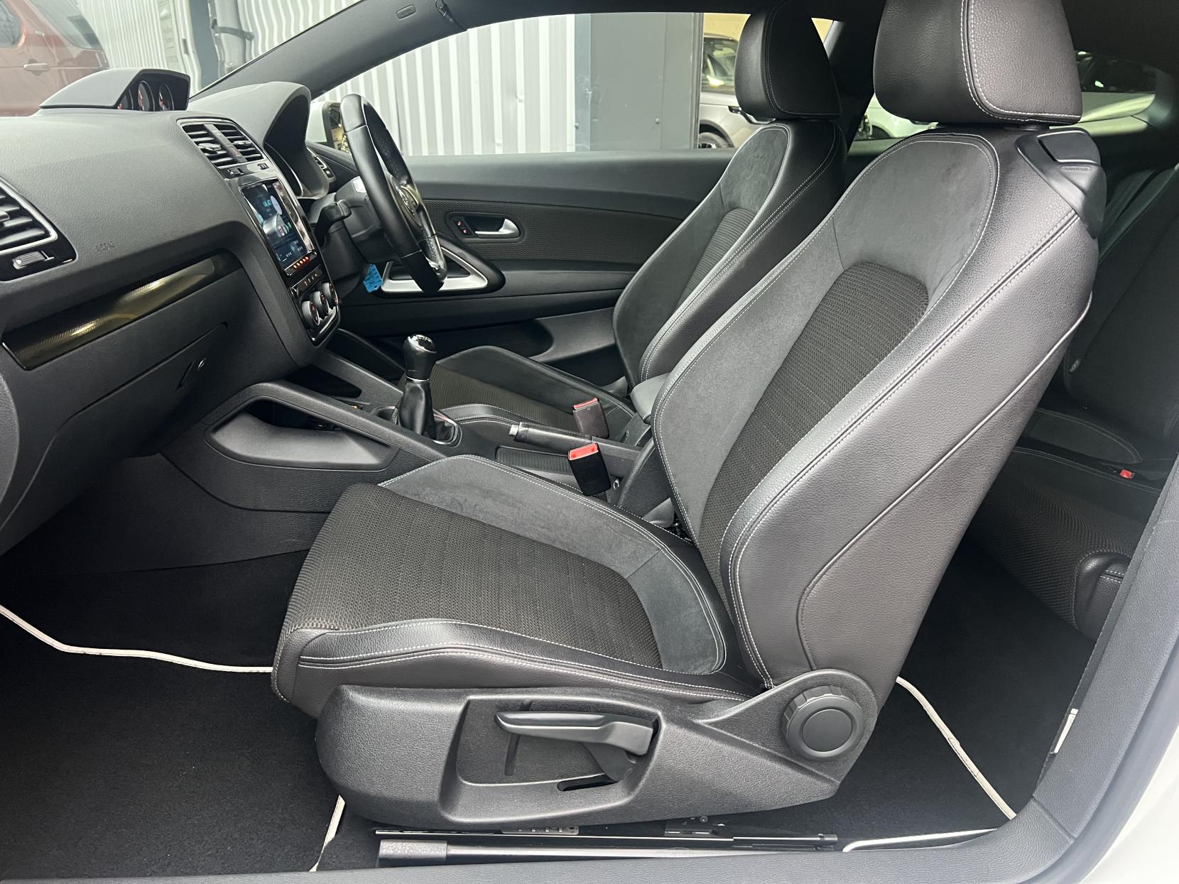 Volkswagen Scirocco 2.0 TSI BlueMotion Tech GT Hatchback 3dr Petrol Manual Euro 6 (s/s) (180 ps)