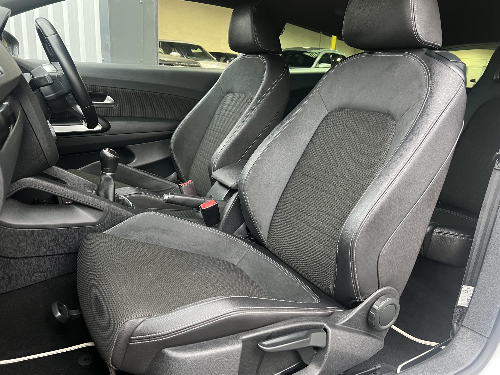 Volkswagen Scirocco 2.0 TSI BlueMotion Tech GT Hatchback 3dr Petrol Manual Euro 6 (s/s) (180 ps)