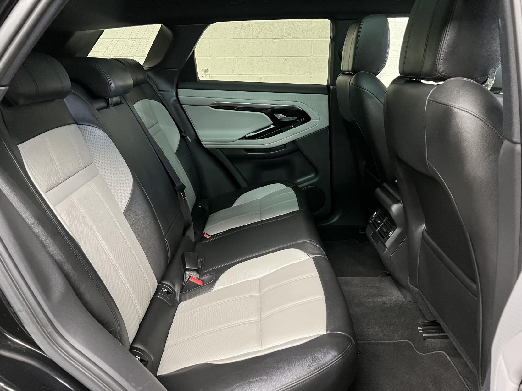 Land Rover Range Rover Evoque 2.0 P200 MHEV R-Dynamic S SUV 5dr Petrol Auto 4WD Euro 6 (s/s) (200 ps)