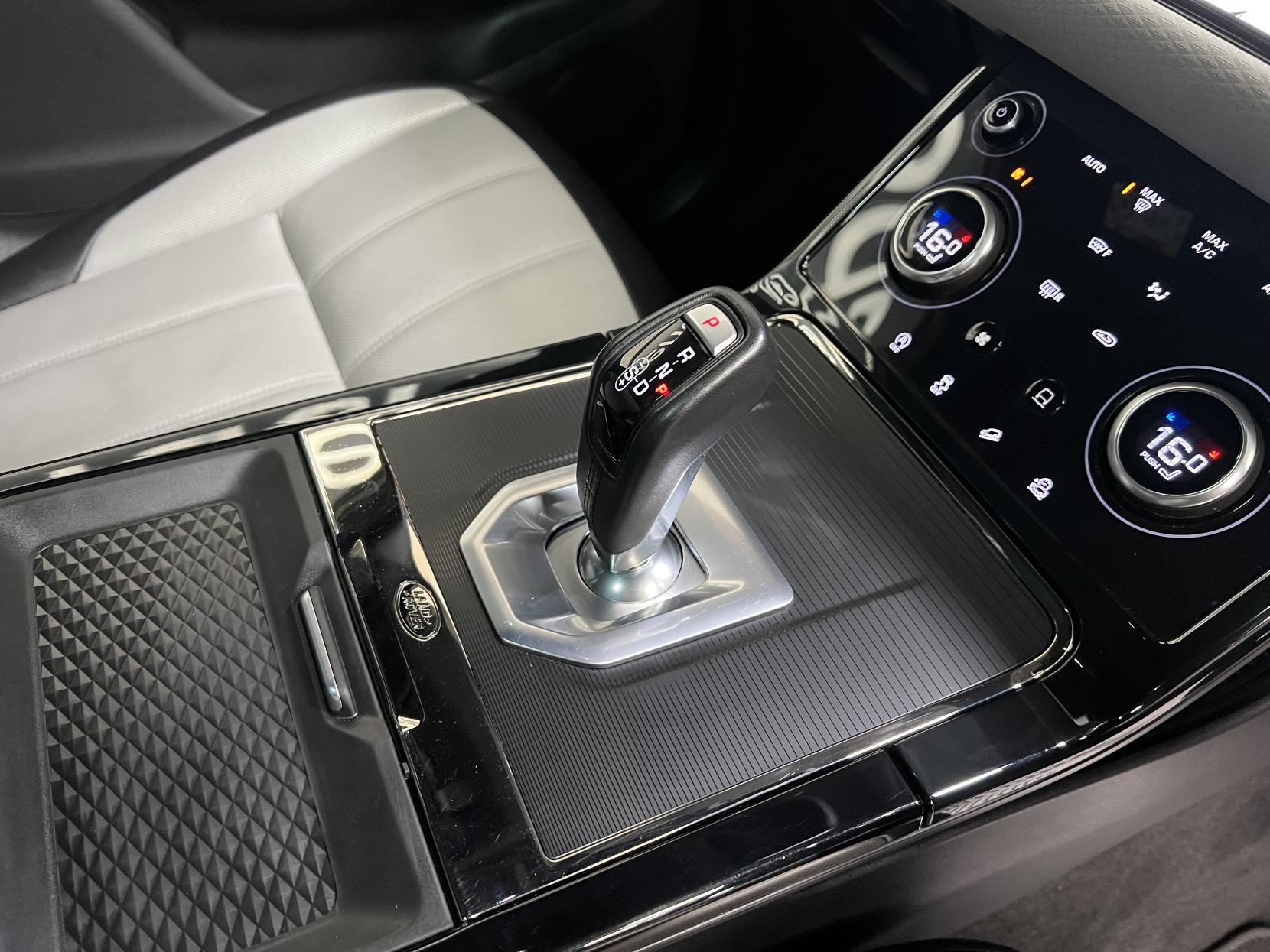 Land Rover Range Rover Evoque 2.0 P200 MHEV R-Dynamic S SUV 5dr Petrol Auto 4WD Euro 6 (s/s) (200 ps)