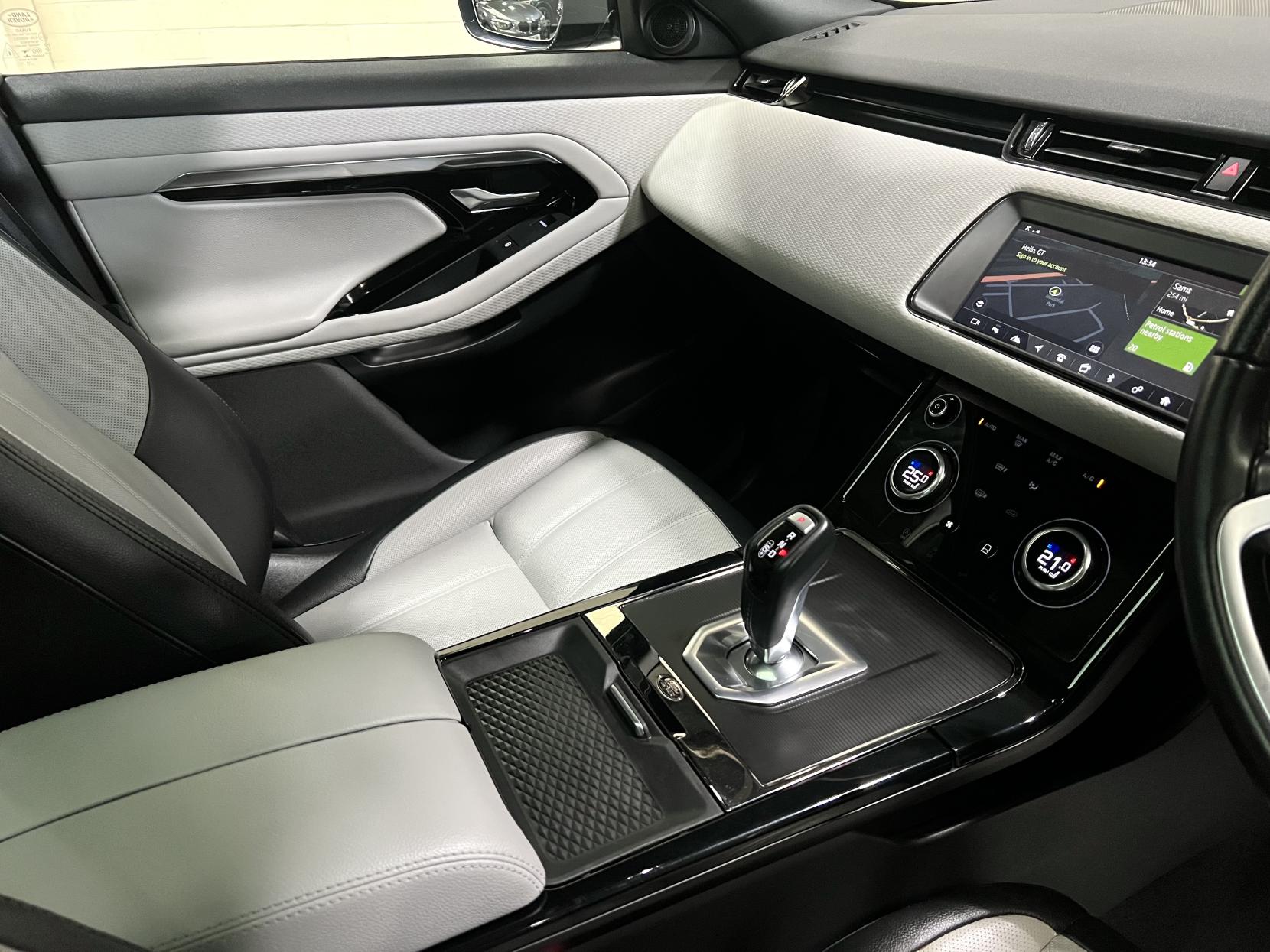 Land Rover Range Rover Evoque 2.0 P200 MHEV R-Dynamic S SUV 5dr Petrol Auto 4WD Euro 6 (s/s) (200 ps)